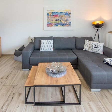 Ferienwohnung Liegeplatz Dornumersiel Buitenkant foto