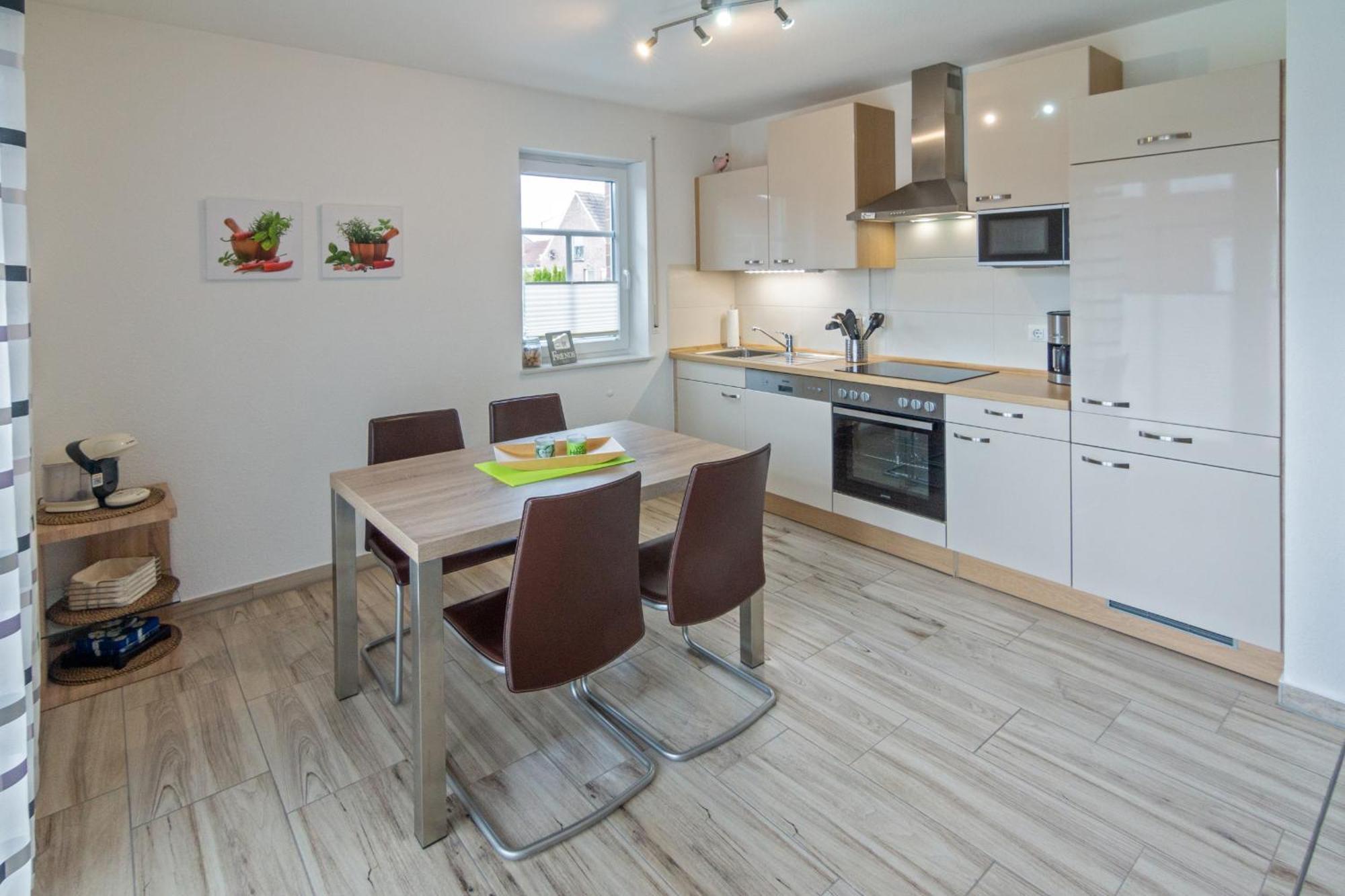 Ferienwohnung Liegeplatz Dornumersiel Buitenkant foto