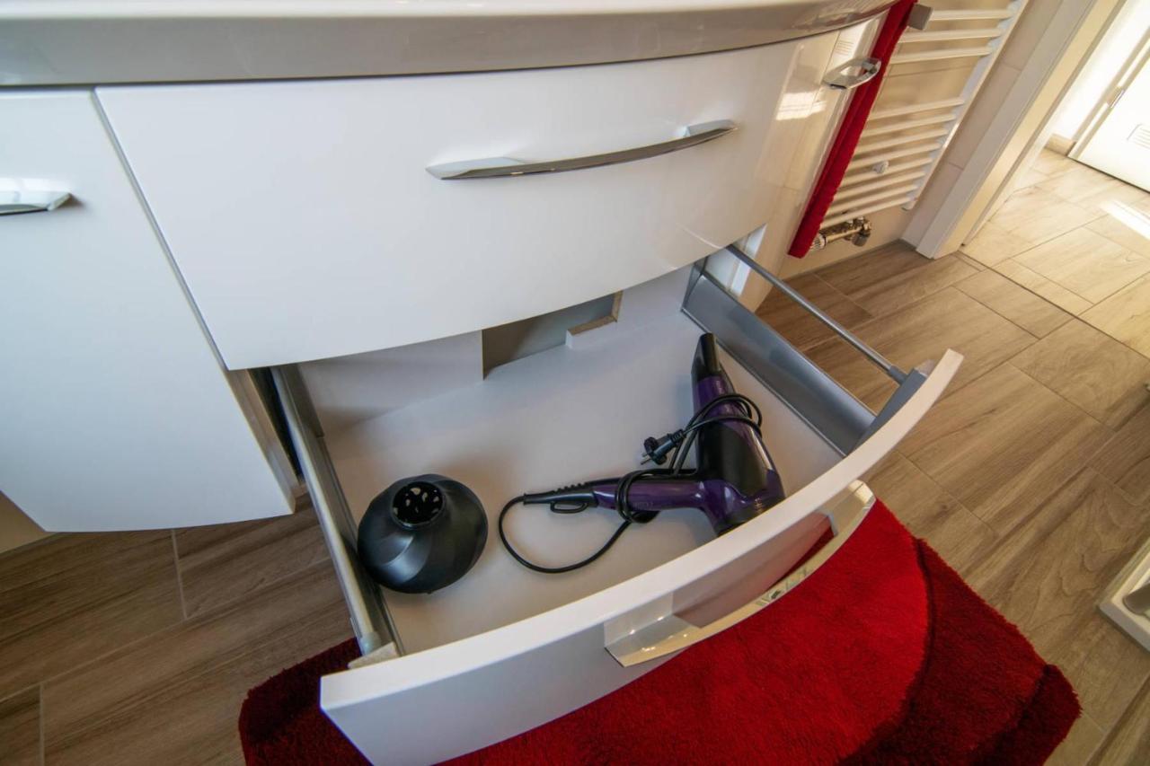 Ferienwohnung Liegeplatz Dornumersiel Buitenkant foto