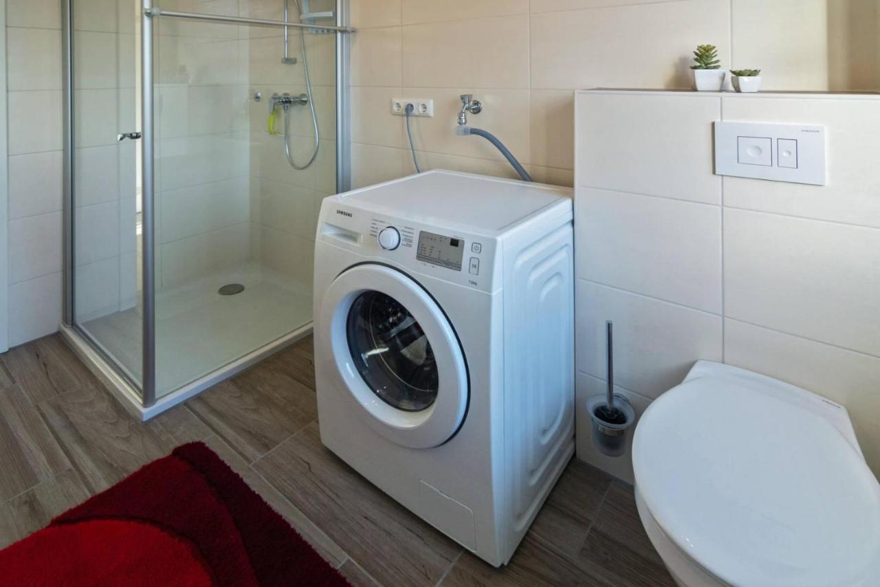 Ferienwohnung Liegeplatz Dornumersiel Buitenkant foto